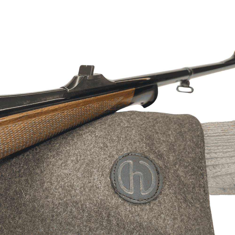 Hedlund Loden Schiesskissen braun mit Waffe