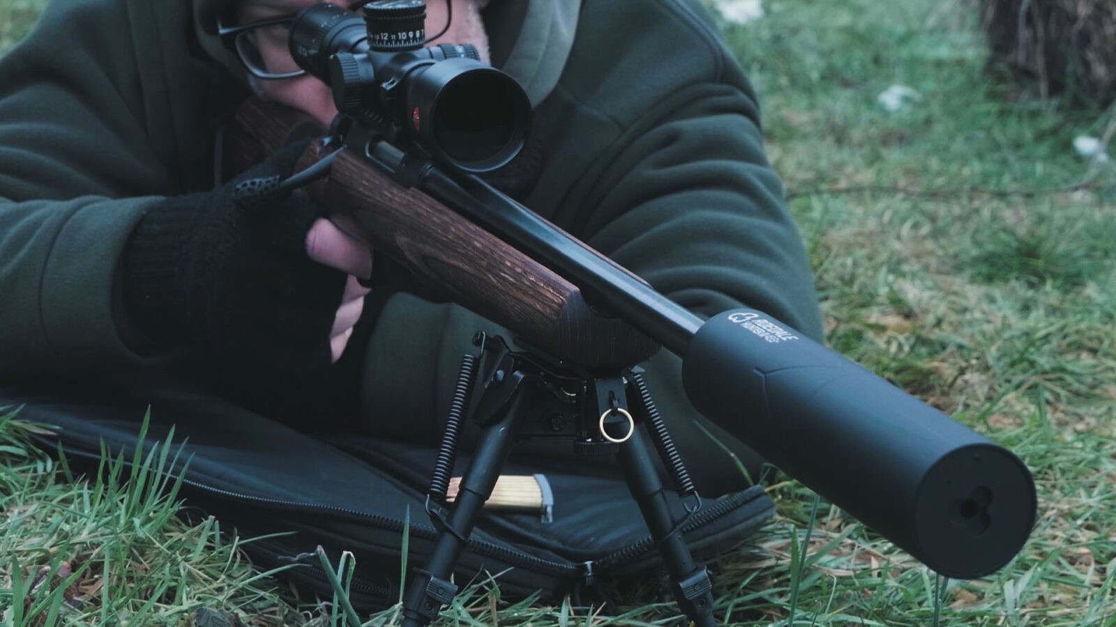 Waffe einschie&szlig;en