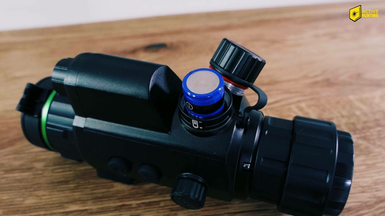 Hik Micro Cheetah