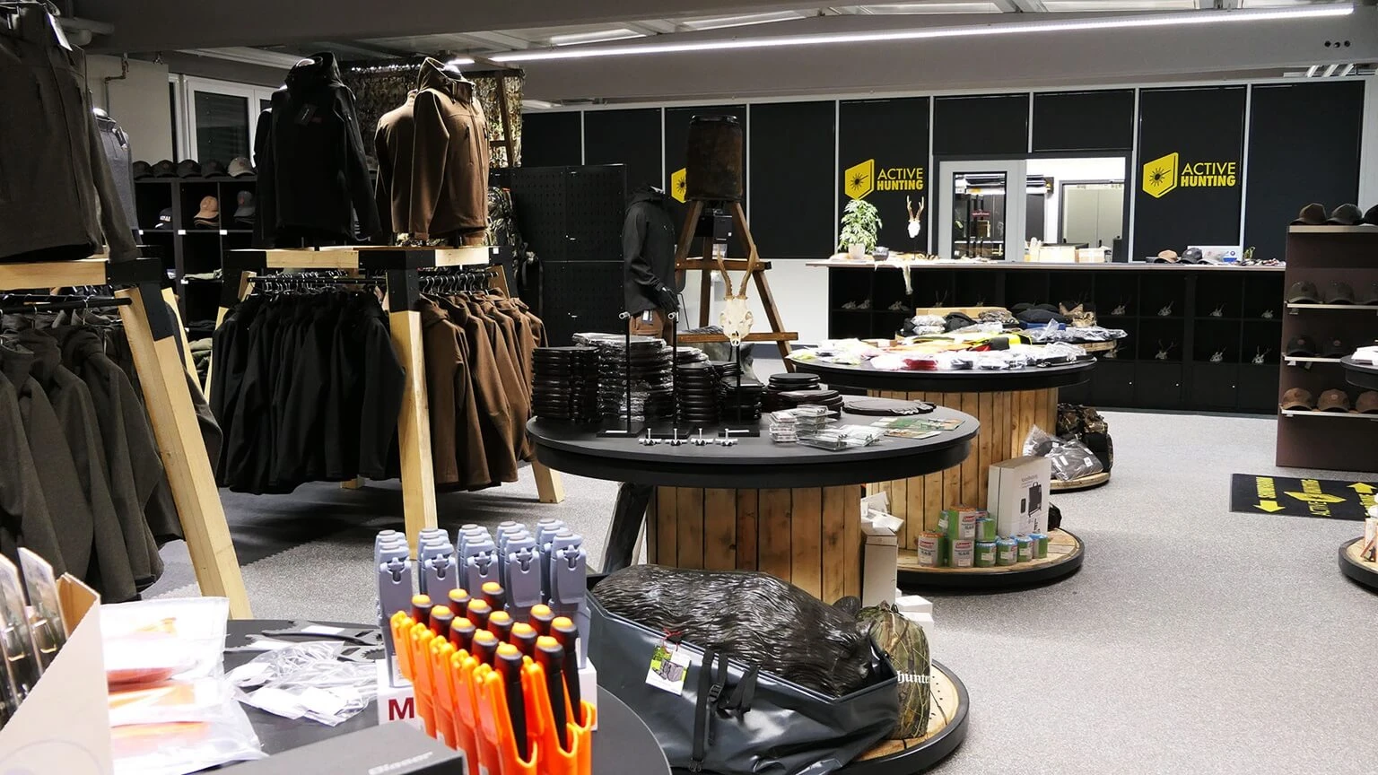 Ladengeschäft Active Hunting Ladengeschäft Active Hunting