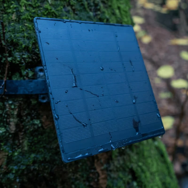 ZEISS Solar Panel Mini mit Regenwasser