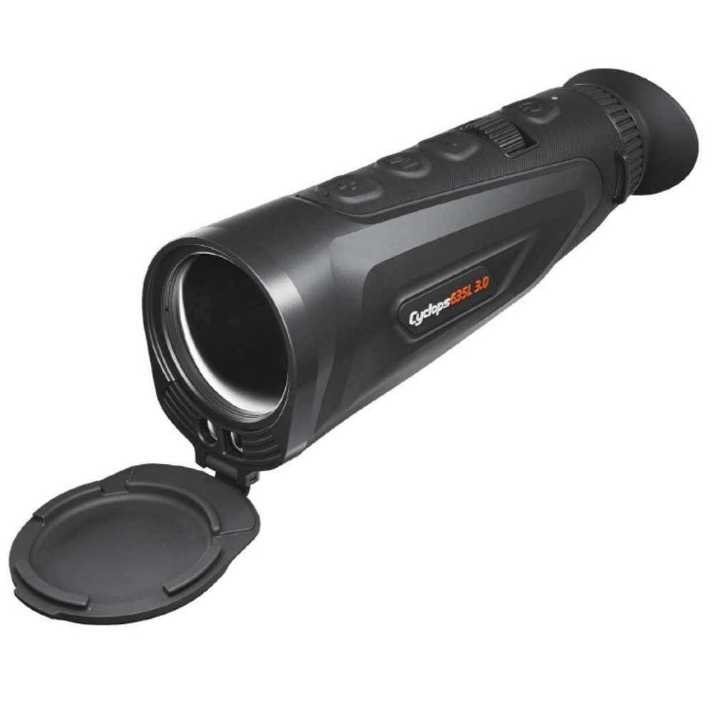 ThermTec Cyclops 635L 3.0 seitlich vorne mit Kappe 1
